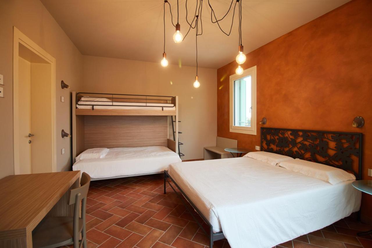 B&B Casa Campagnari Roverbella Exteriör bild