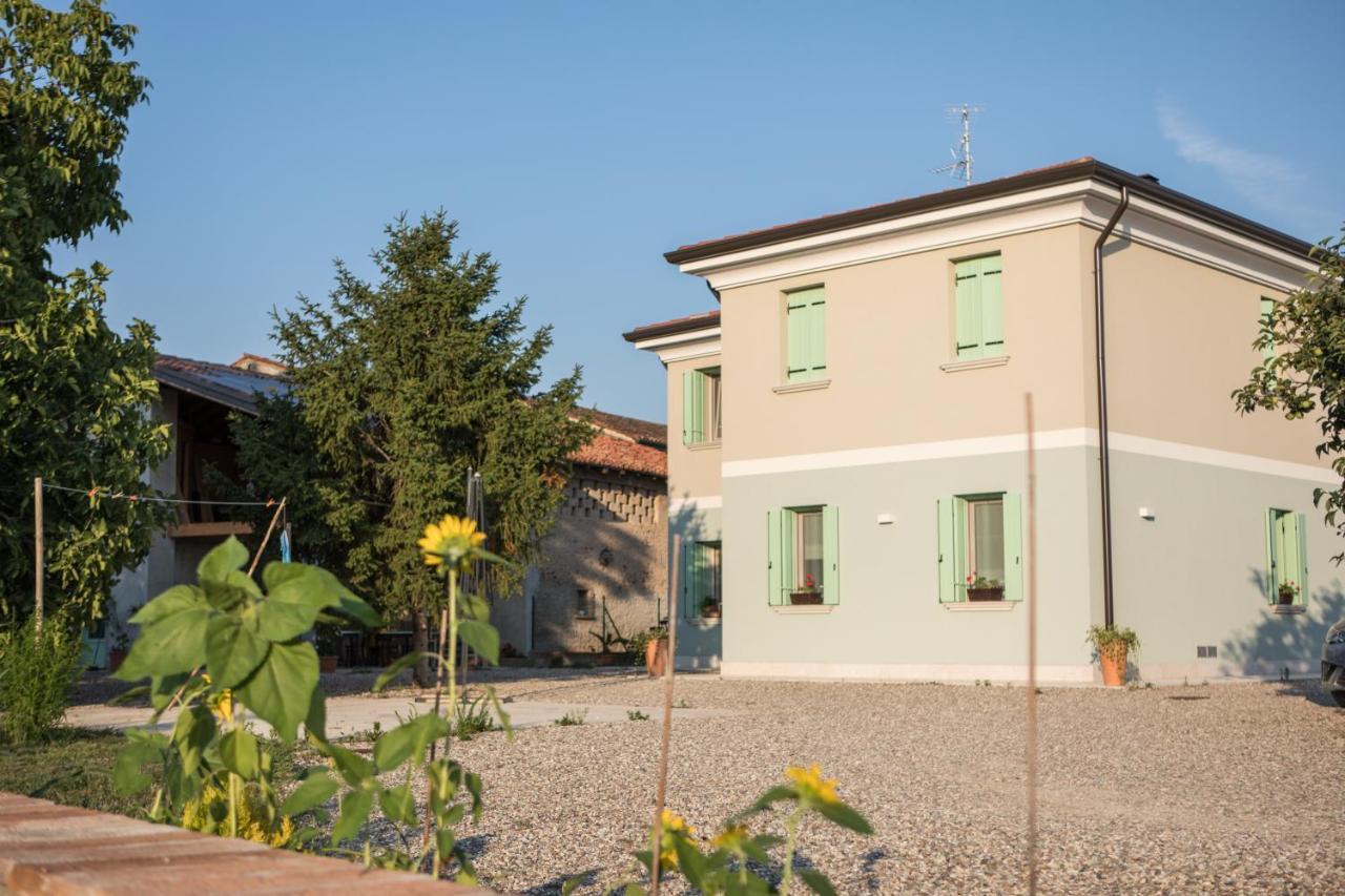 B&B Casa Campagnari Roverbella Exteriör bild